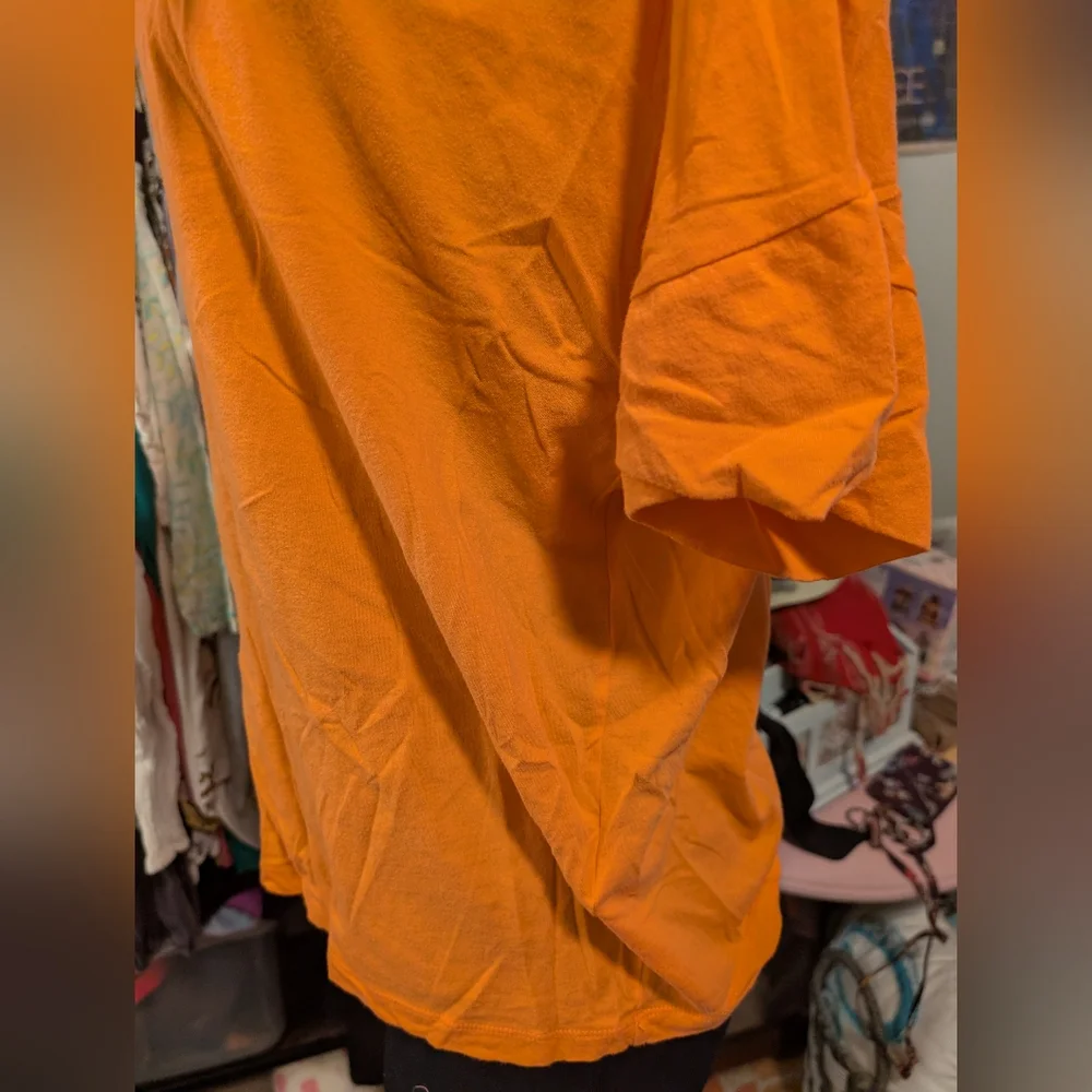 Kate Spade Saturday Orange‎ T-shirt Size Large